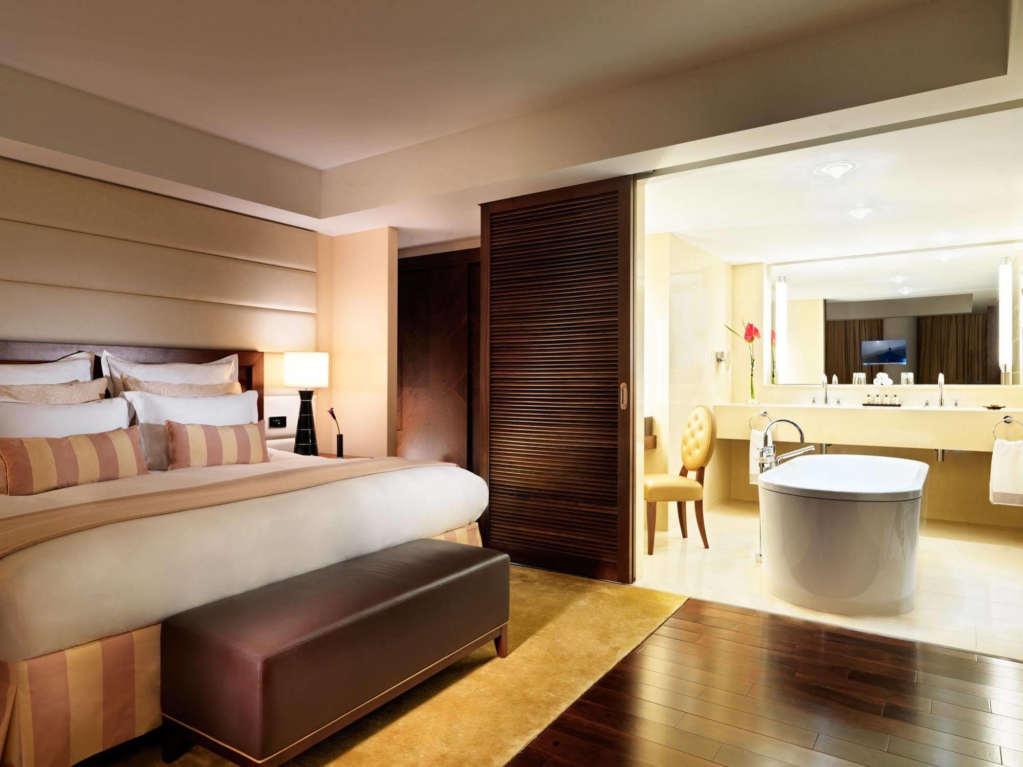 Hotel Jw Marriott Frankfurt Francoforte sul Meno