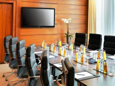 Jumeirah Frankfurt 5* Frankfurt am Main