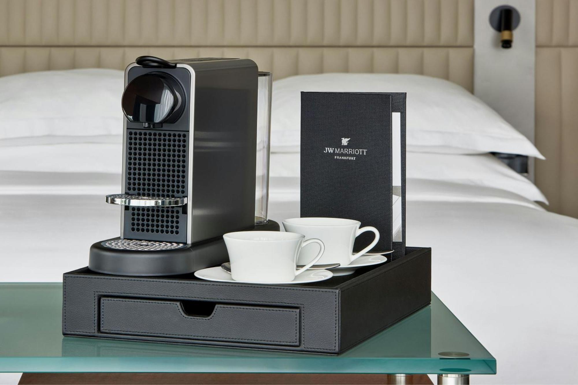 Hotel Jw Marriott Frankfurt 5*